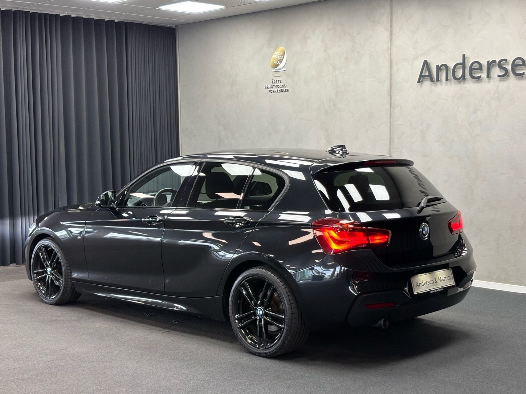 Sort BMW 116i fra 2019