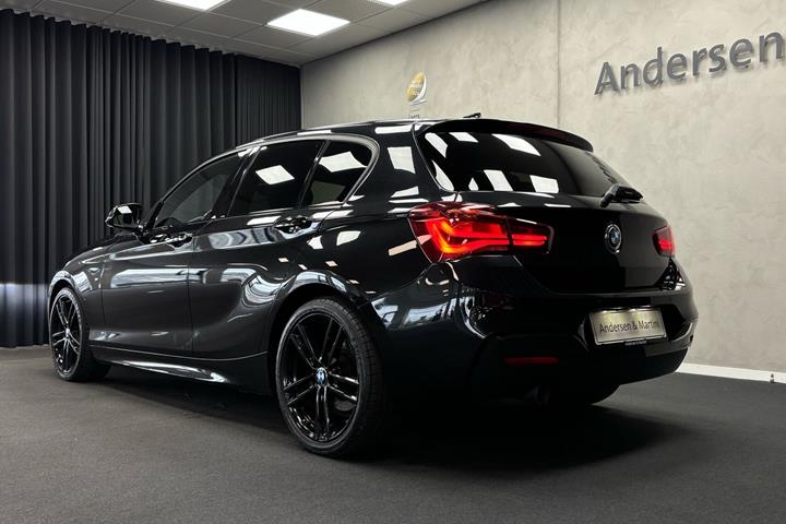 Sort BMW 116i fra 2019