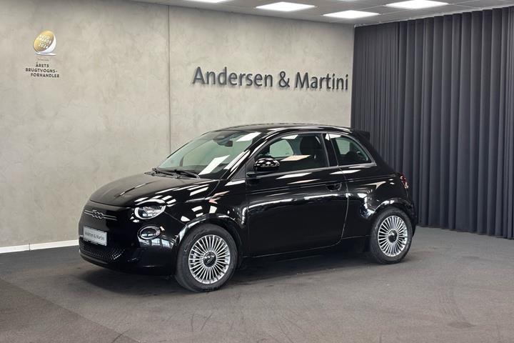 Sort Fiat 500e fra 2023