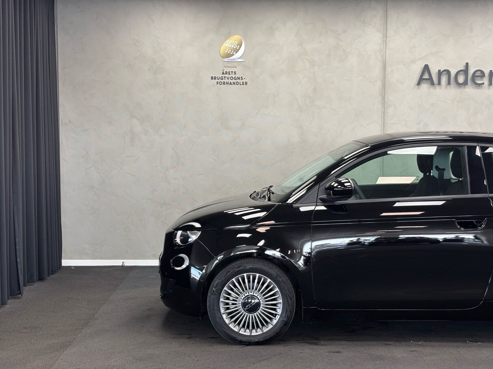 Sort Fiat 500e fra 2023