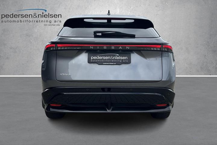 Grå Nissan Ariya fra 2022