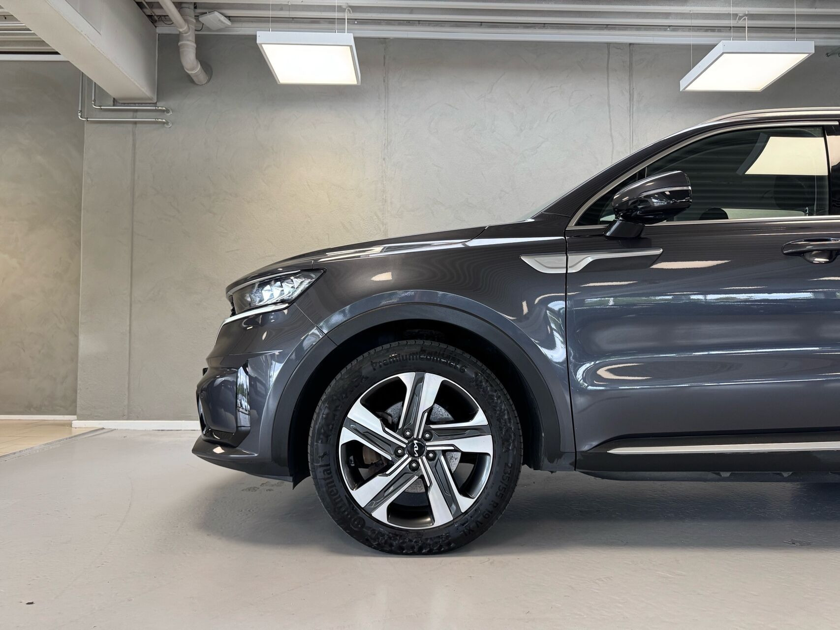Grå Kia Sorento fra 2021