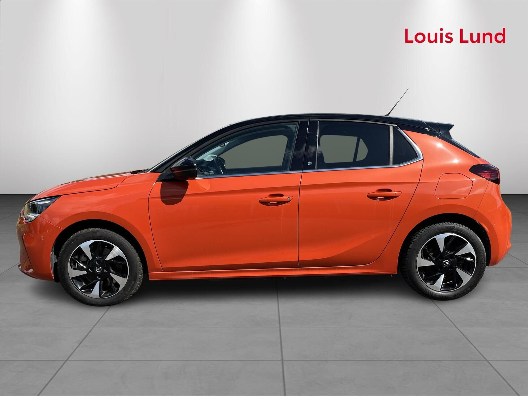 Orange Opel Corsa-e fra 2023