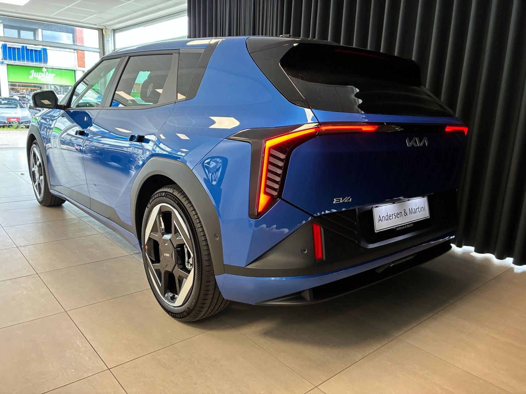 Blå Kia EV4 fra 2026