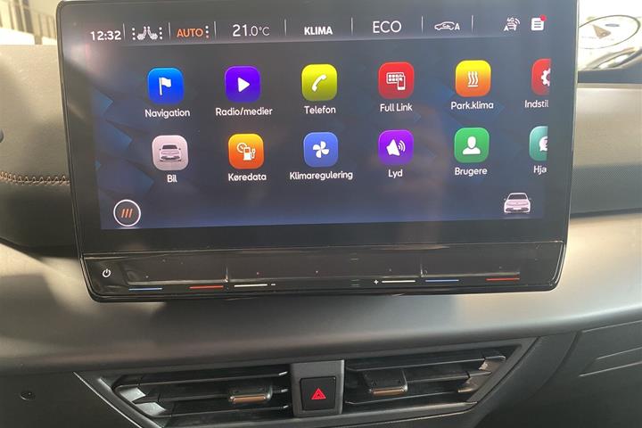 Grå Cupra Born fra 2024