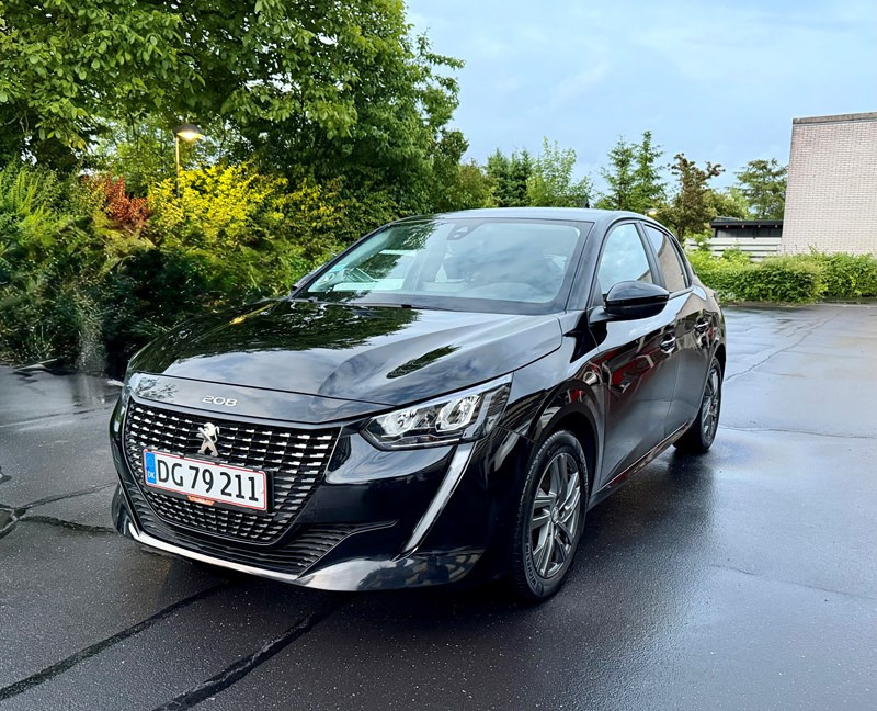 Peugeot 208 PureTech 75 5D