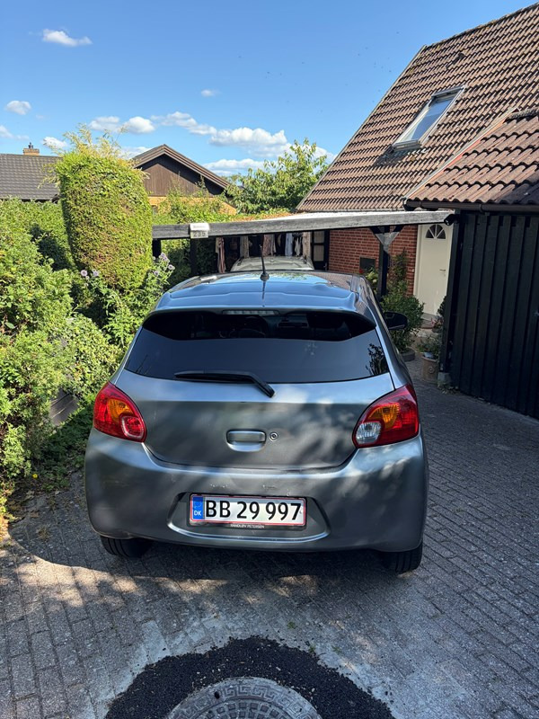 undefined Mitsubishi Space Star fra 2015