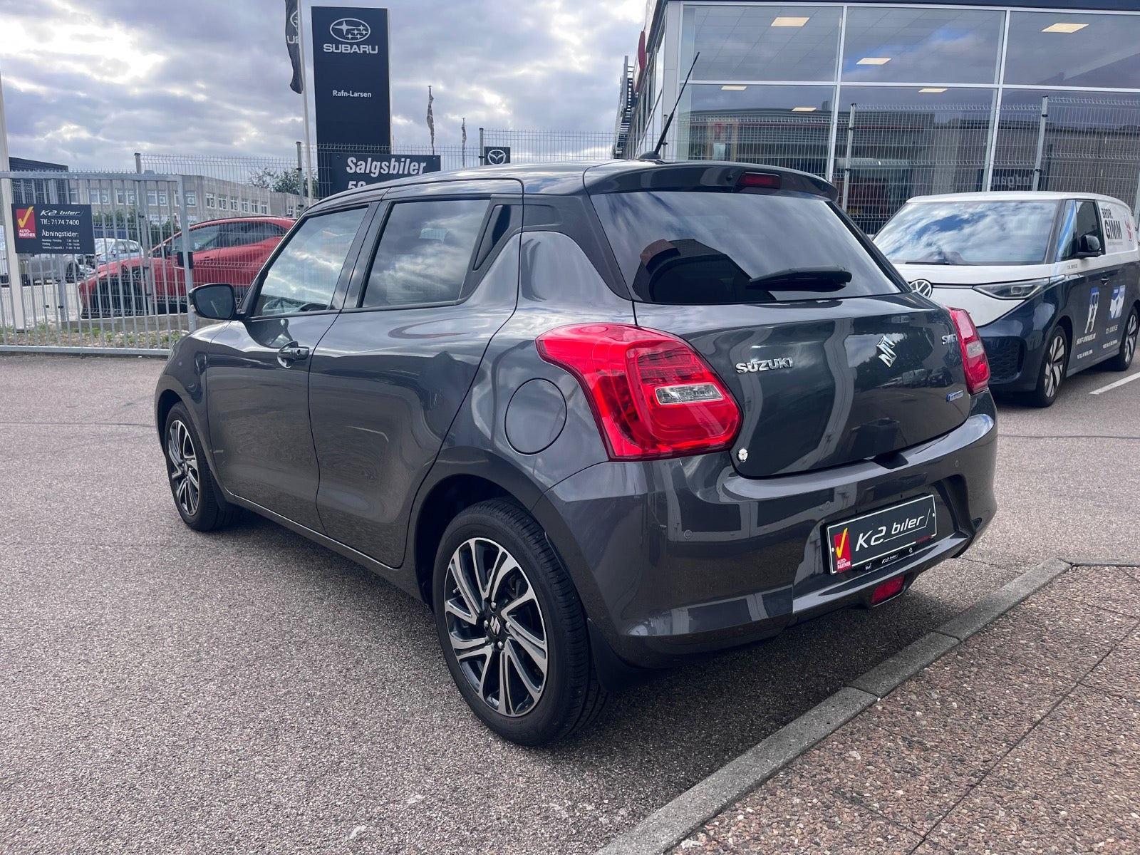 Grå Suzuki Swift fra 2020