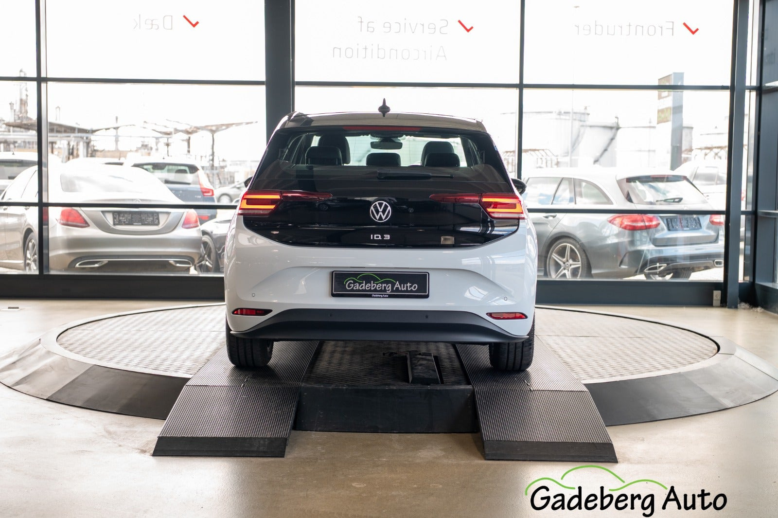 Hvid VW ID.3 fra 2024