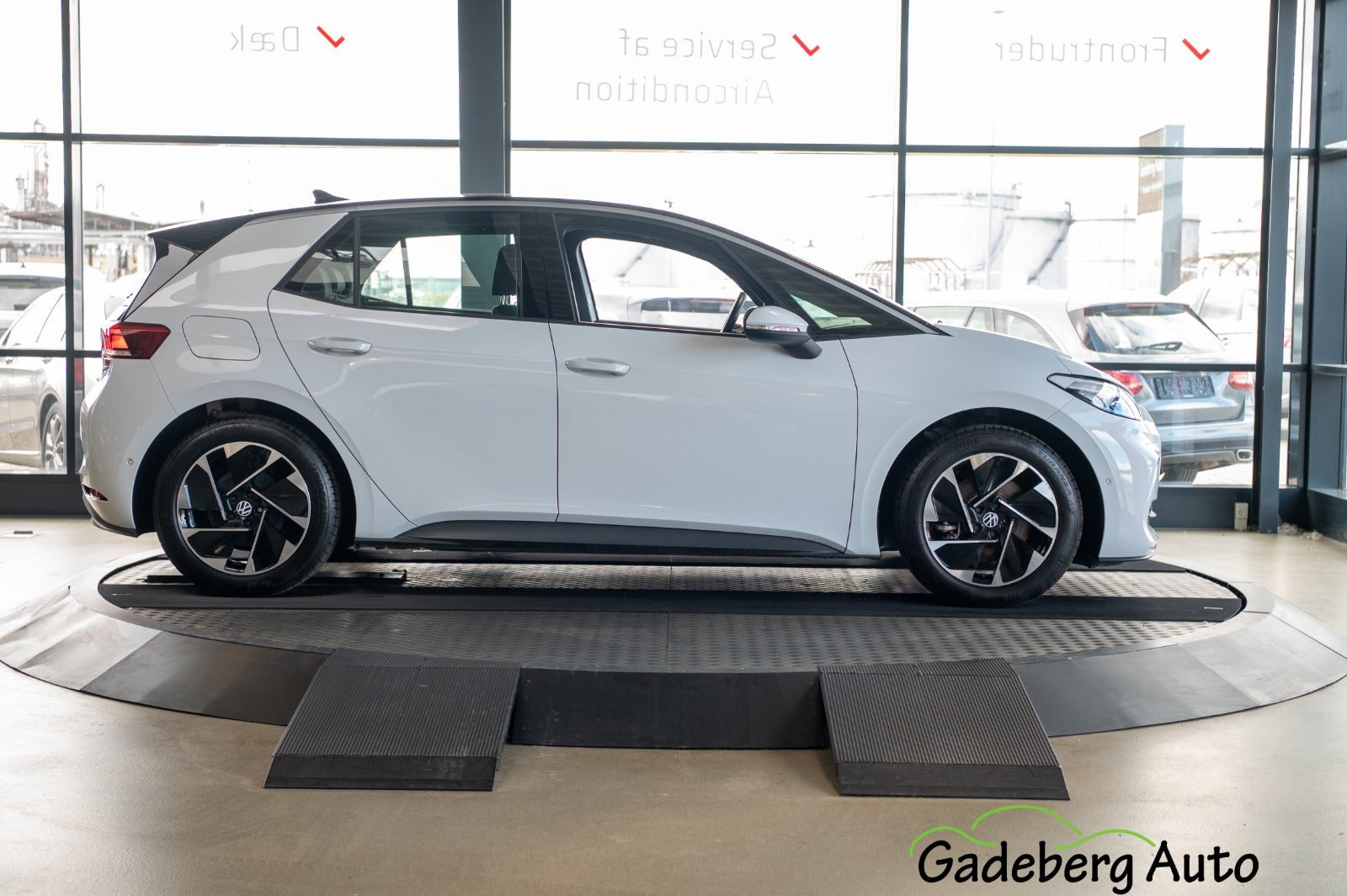 Hvid VW ID.3 fra 2024
