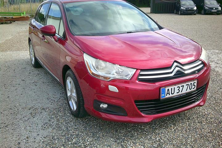 Gul Citroën C4 fra 2010