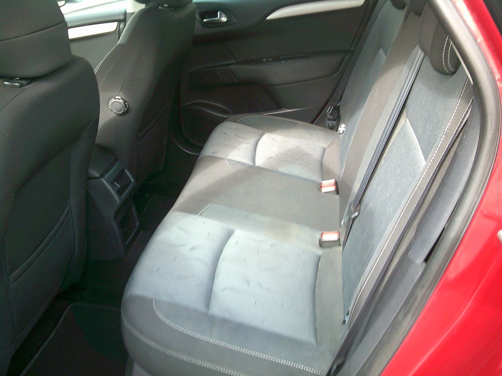 Gul Citroën C4 fra 2010