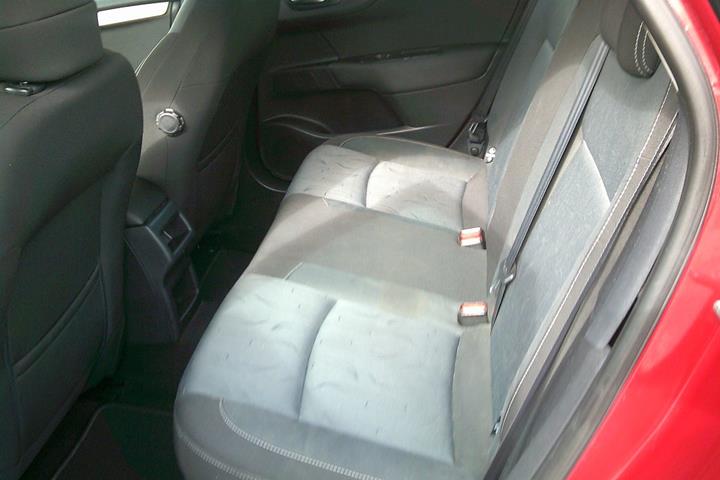 Gul Citroën C4 fra 2010