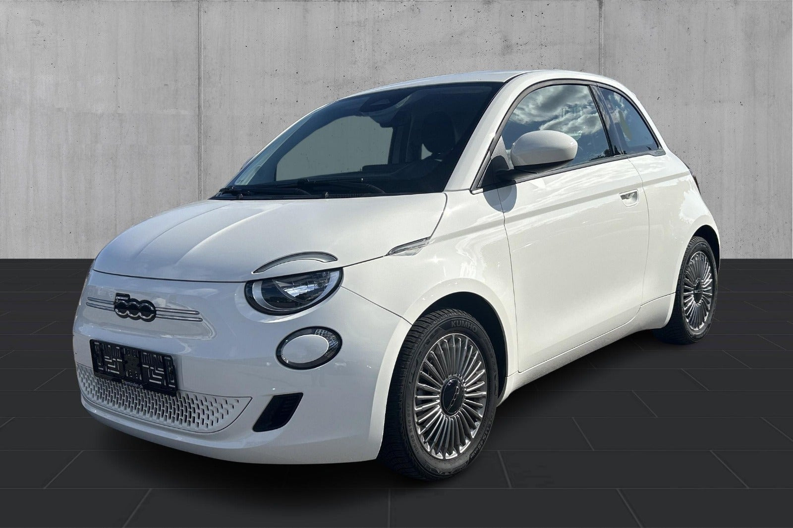 Fiat 500e 42 Icon