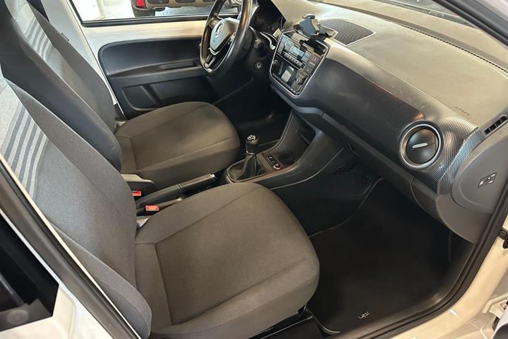 Hvid VW UP! fra 2017