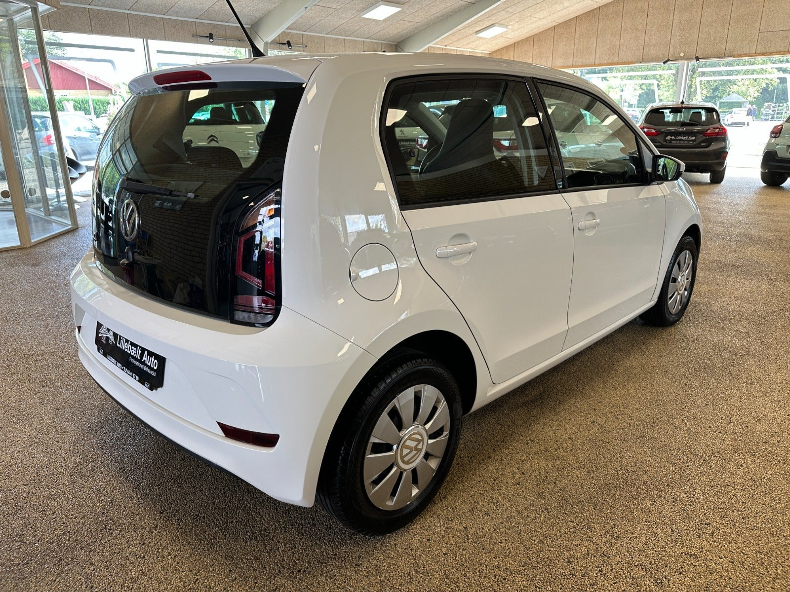 Hvid VW UP! fra 2017