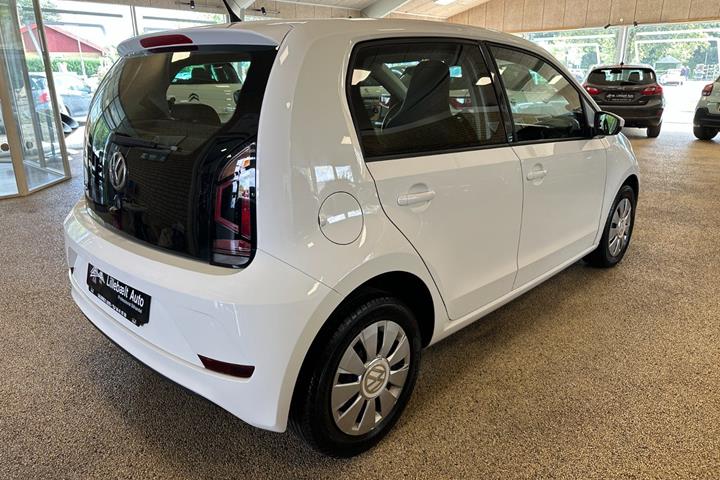 Hvid VW UP! fra 2017