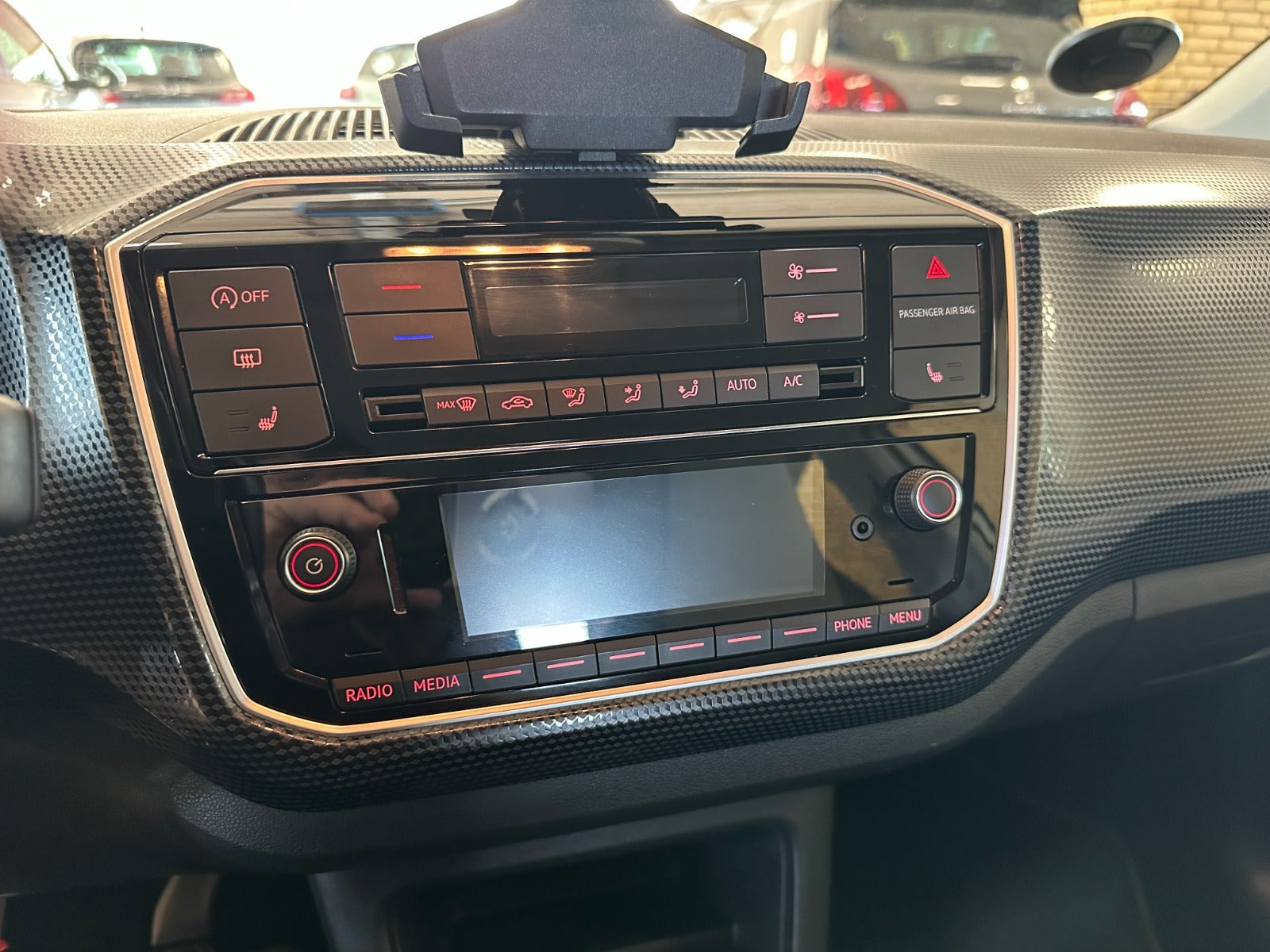 Hvid VW UP! fra 2017