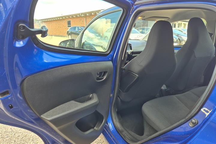 Grøn Citroën C1 fra 2020