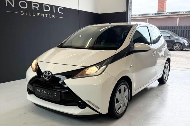 undefined Toyota Aygo fra 2015