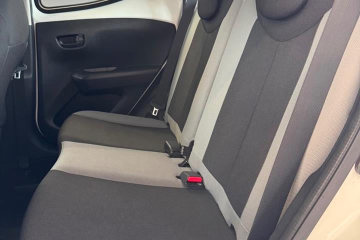 undefined Toyota Aygo fra 2015