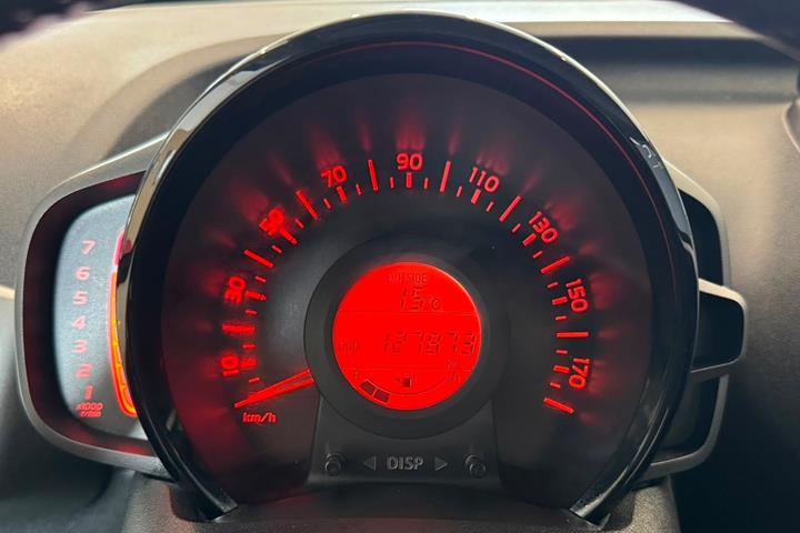 undefined Toyota Aygo fra 2015