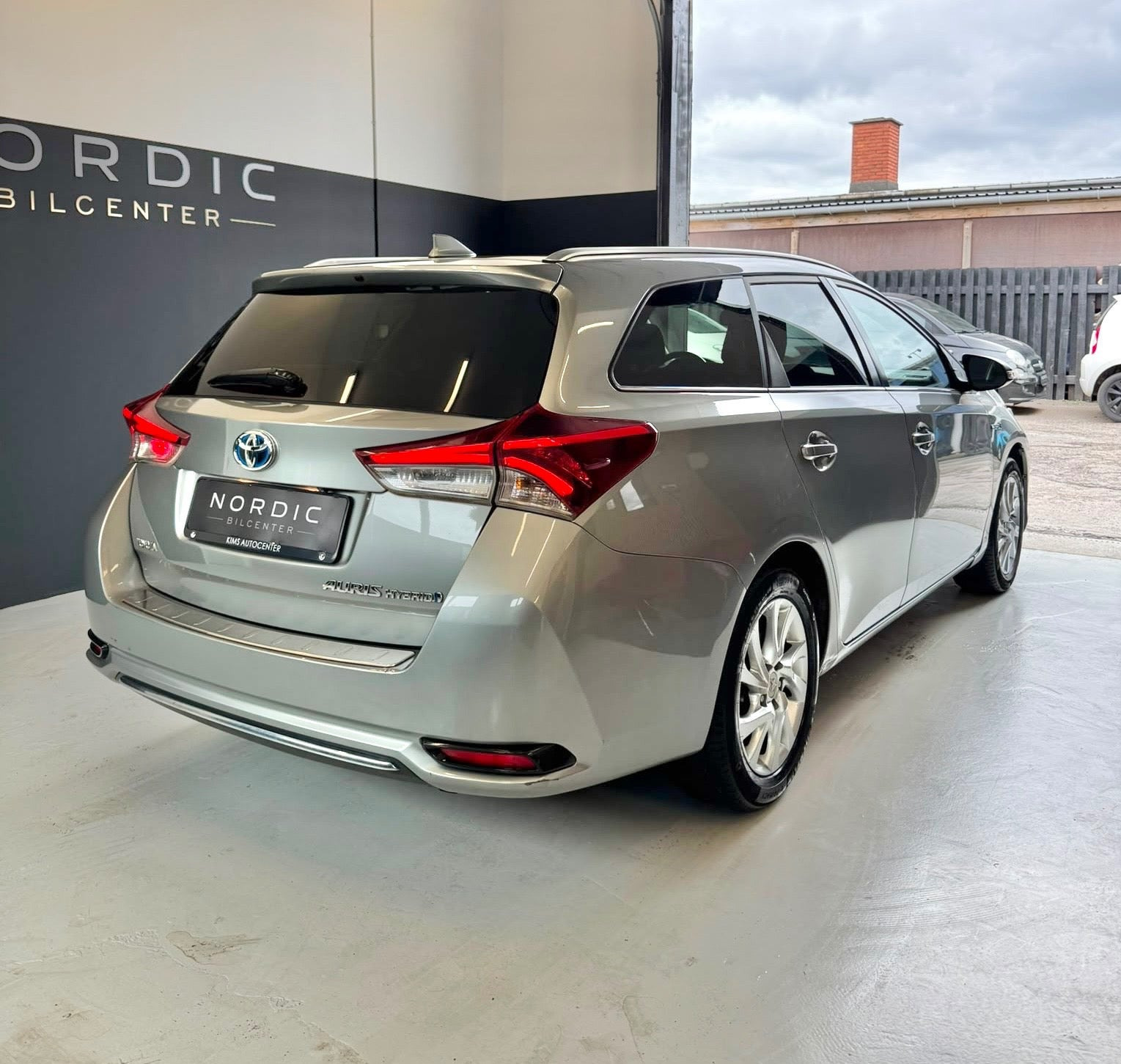 undefined Toyota Auris fra 2016