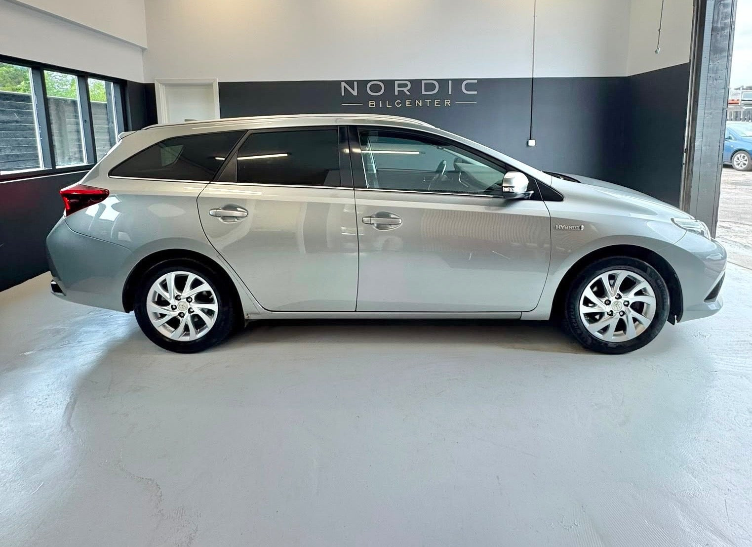 undefined Toyota Auris fra 2016