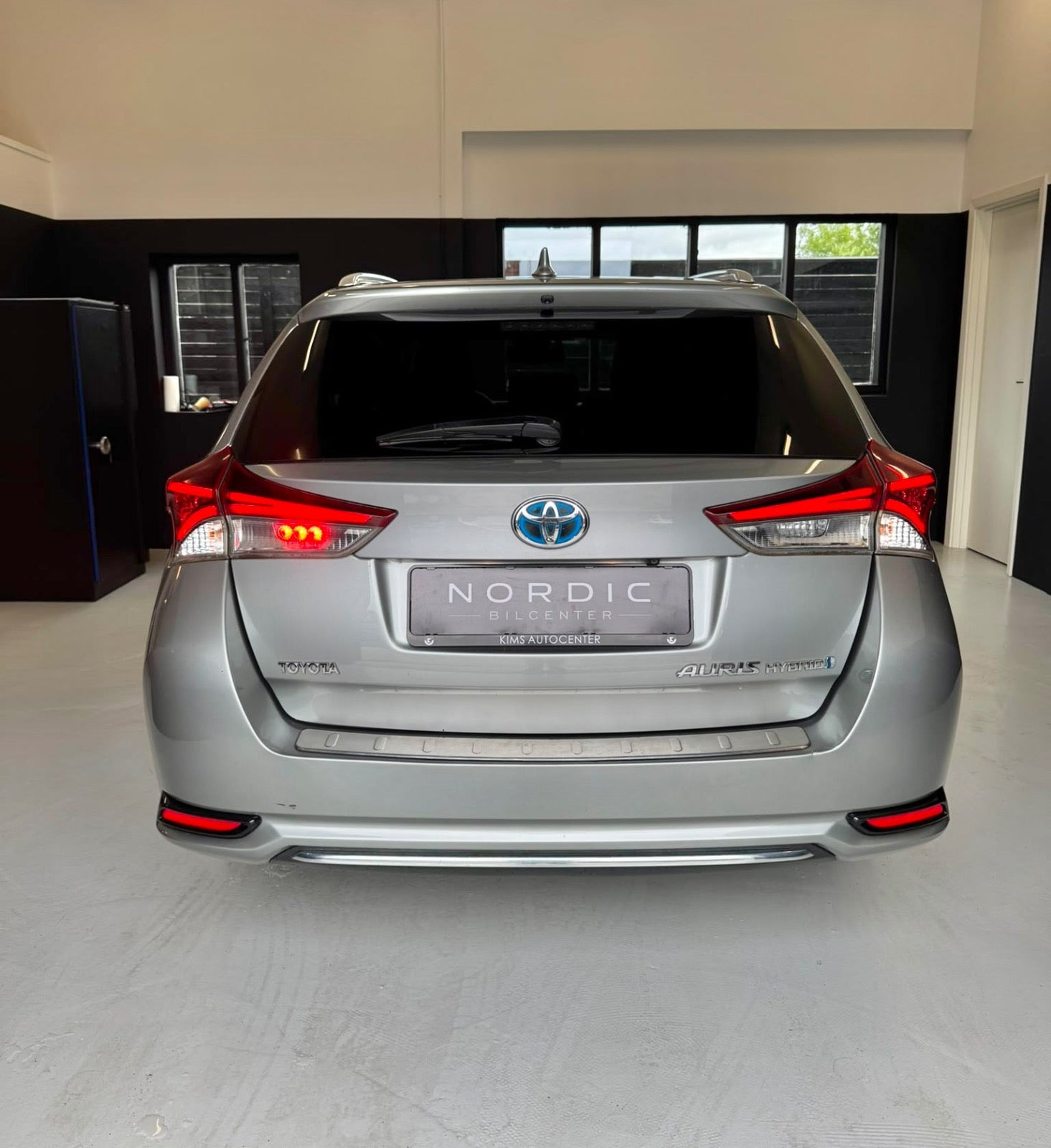 undefined Toyota Auris fra 2016