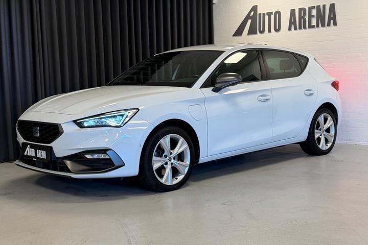 Hvid Seat Leon fra 2021