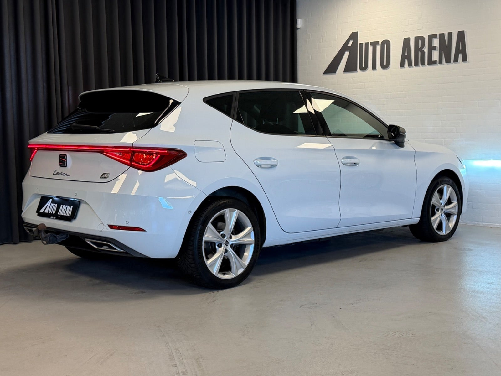 Hvid Seat Leon fra 2021