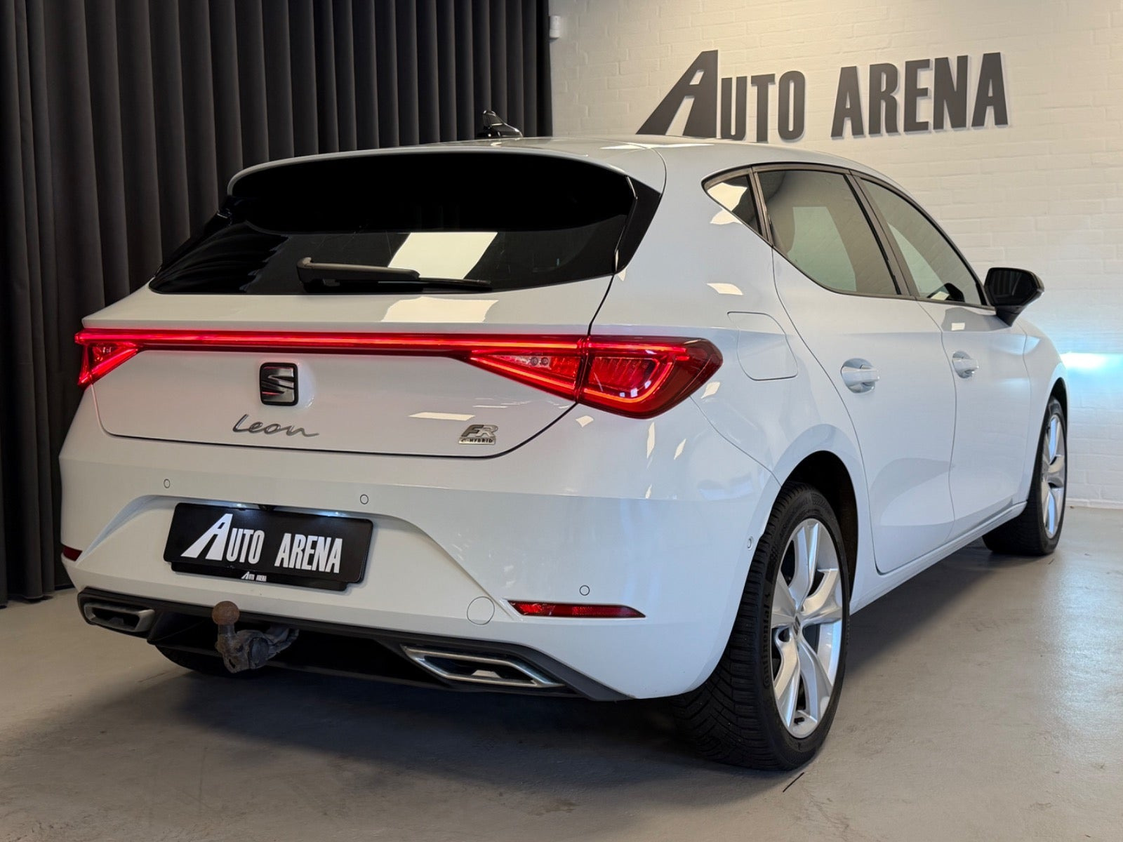 Hvid Seat Leon fra 2021