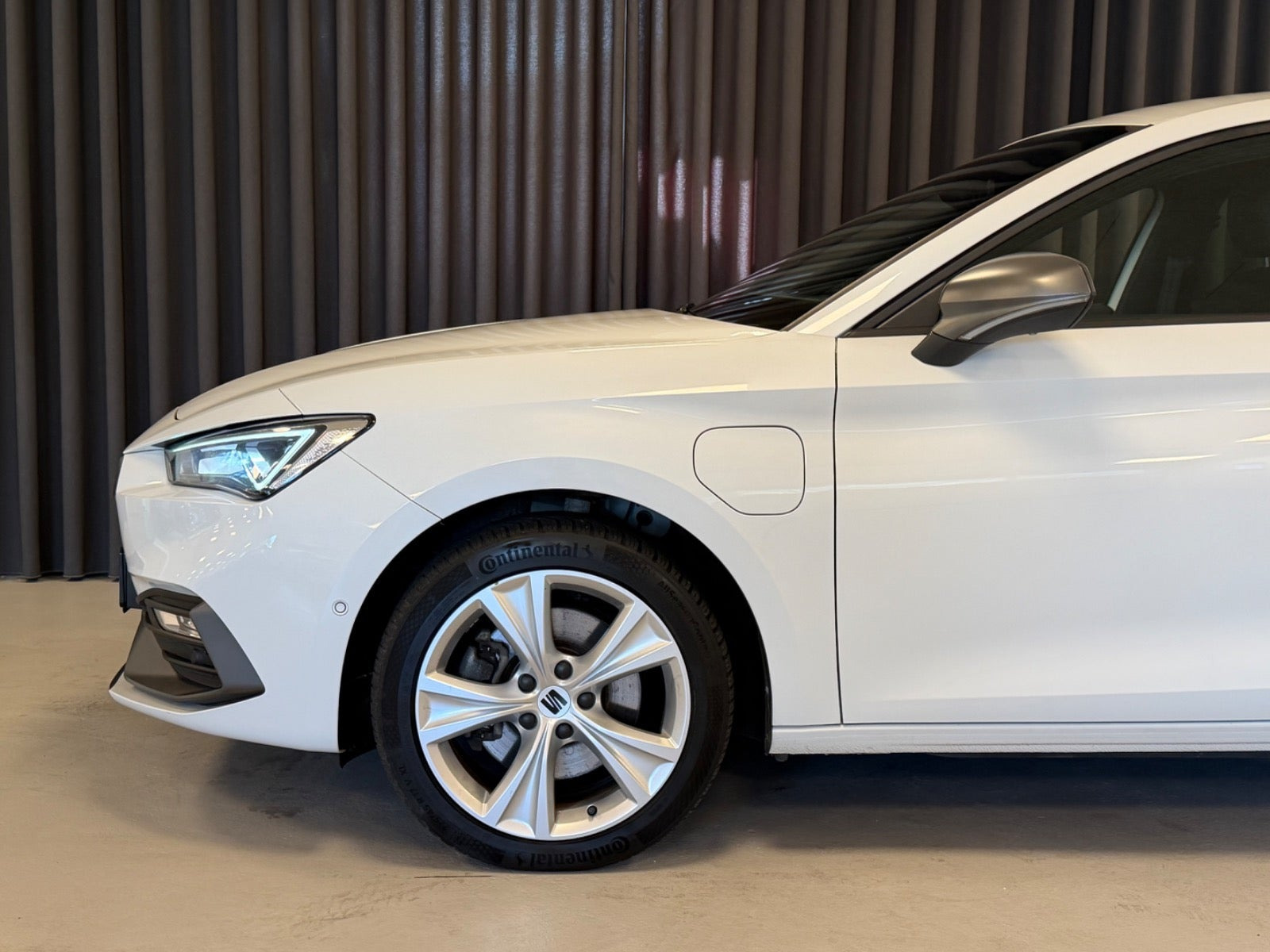 Hvid Seat Leon fra 2021