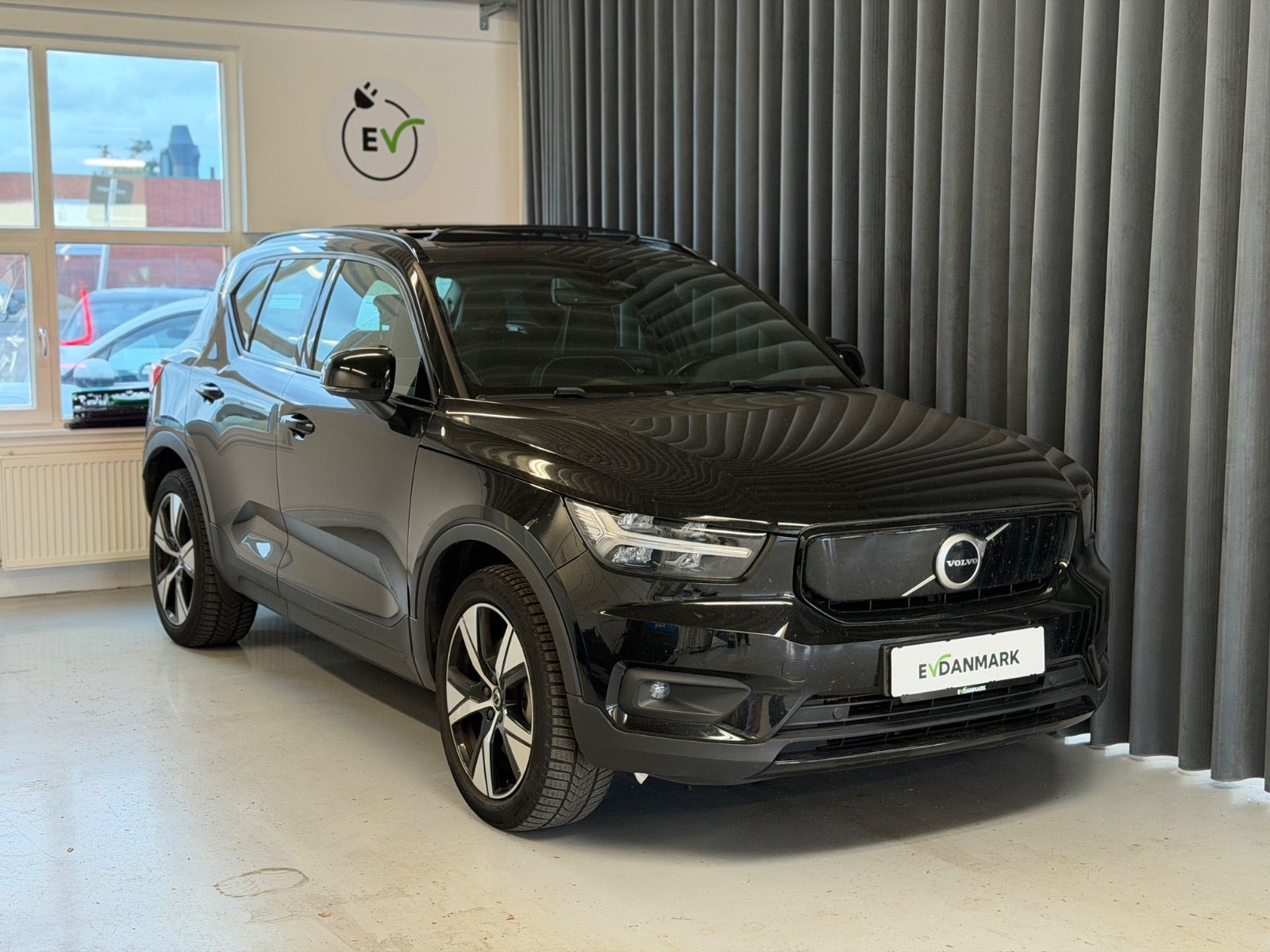 Volvo XC40 P8 ReCharge Twin R-Design