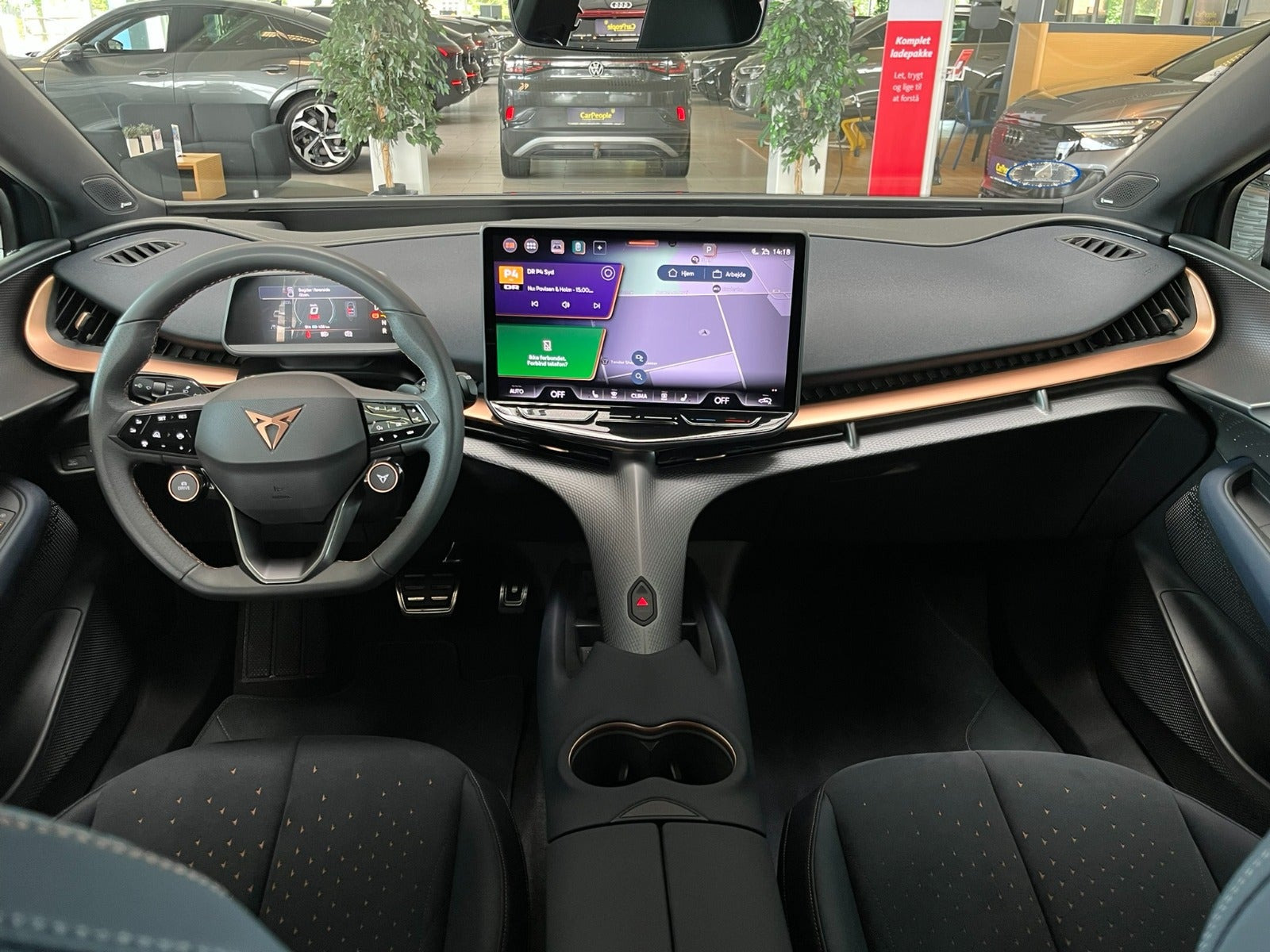 Grå Cupra Tavascan fra 2024