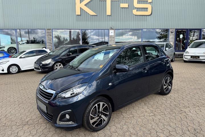 Blå Peugeot 108 fra 2017