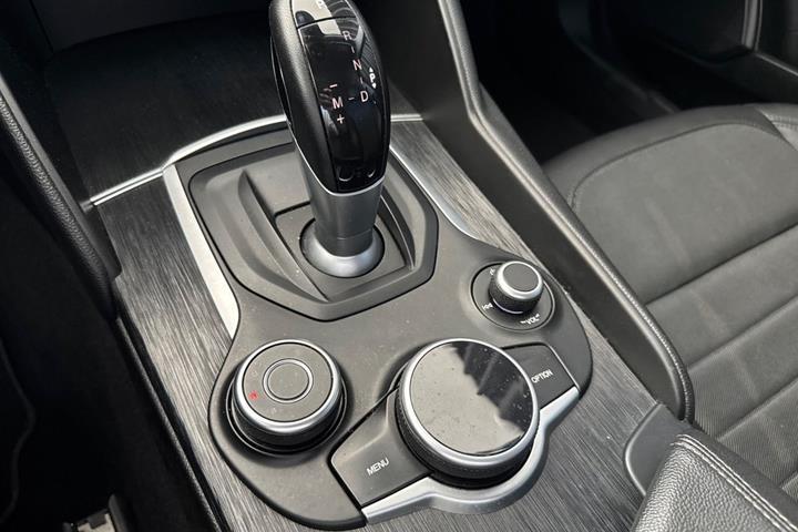 undefined Alfa Romeo Giulia fra 2018