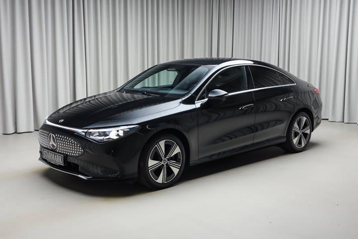 Sort Mercedes CLA250+ fra 2025
