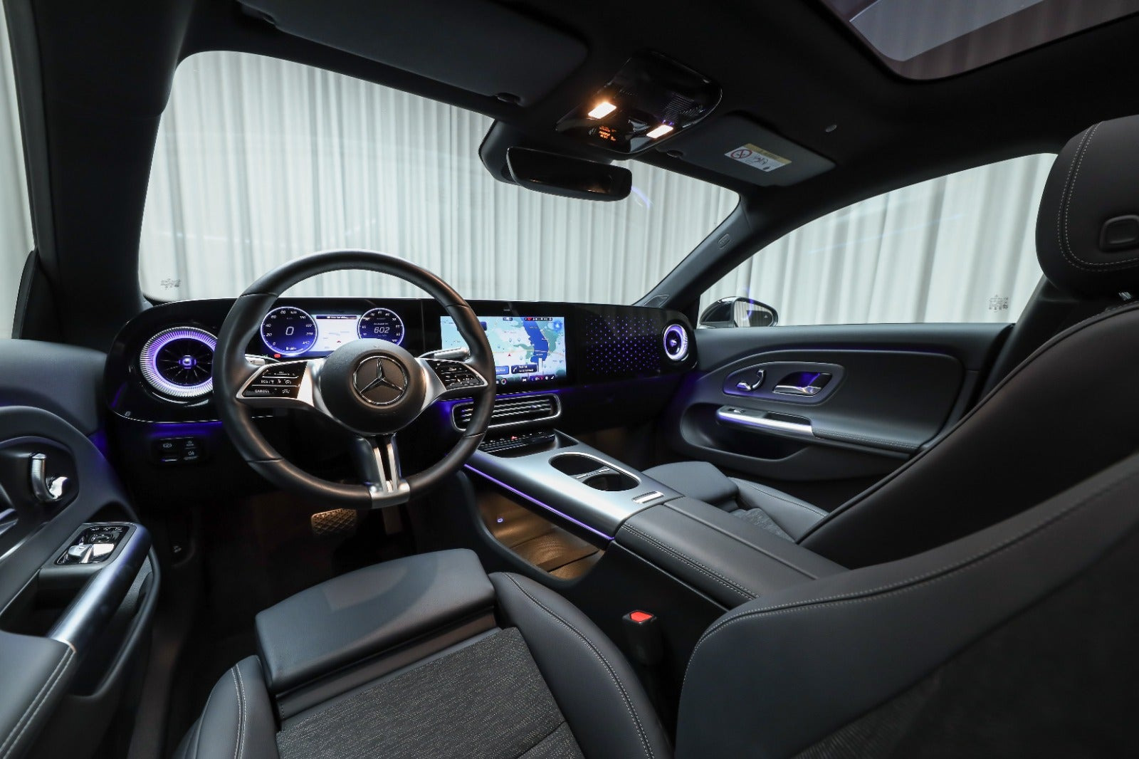Sort Mercedes CLA250+ fra 2025