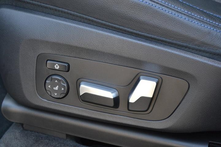 Sort BMW iX3 fra 2022