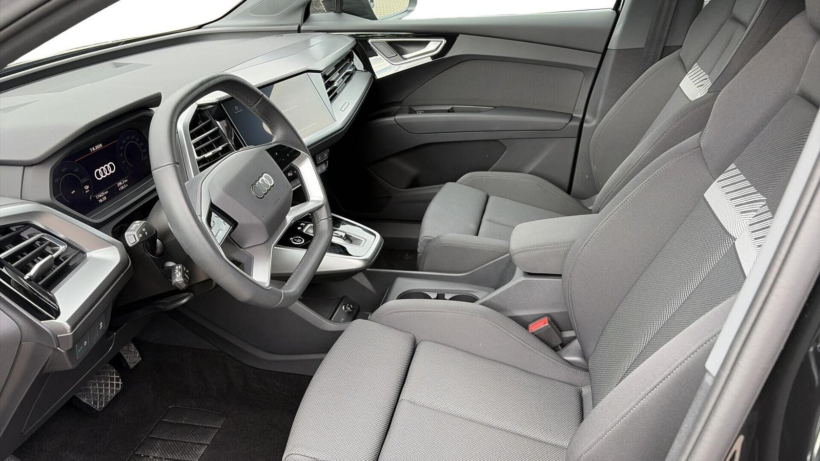 Sort Audi Q4 e-tron fra 2025