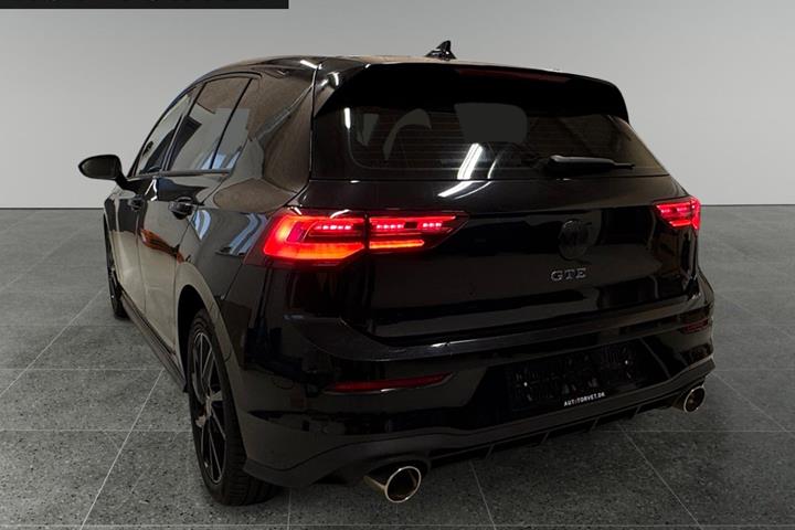 Sort VW Golf VIII fra 2021