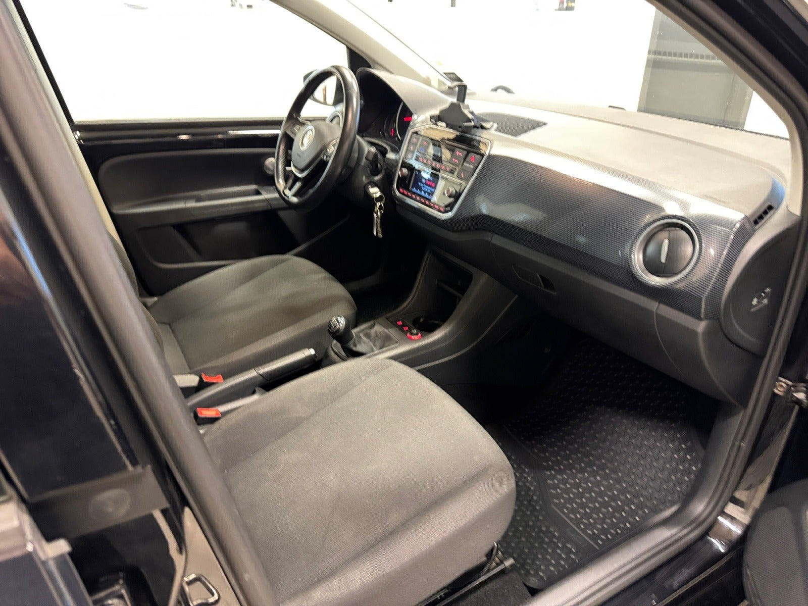 Sort VW UP! fra 2019