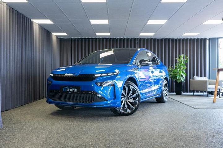 Blå Skoda Enyaq fra 2025