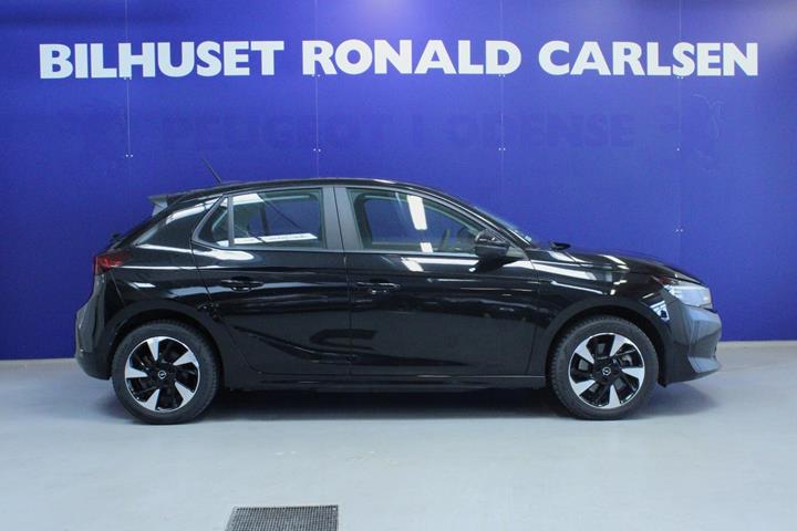 Sort Opel Corsa-e fra 2024