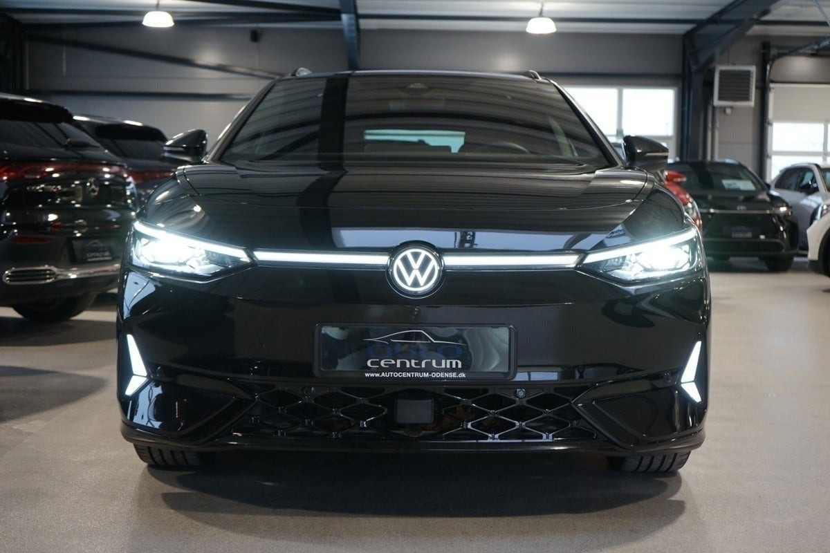 Sort VW ID.7 fra 2025
