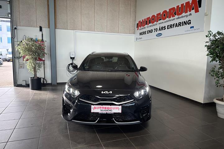 Sort Kia Ceed fra 2024