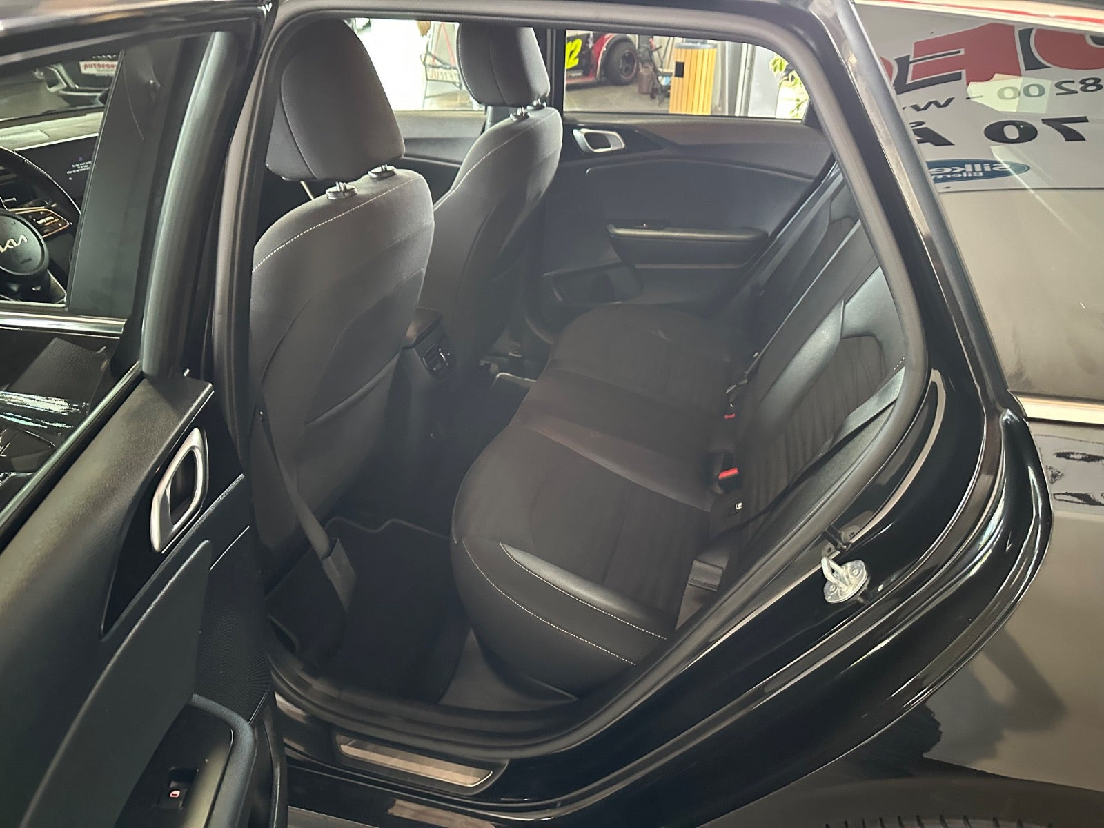 Sort Kia Ceed fra 2024