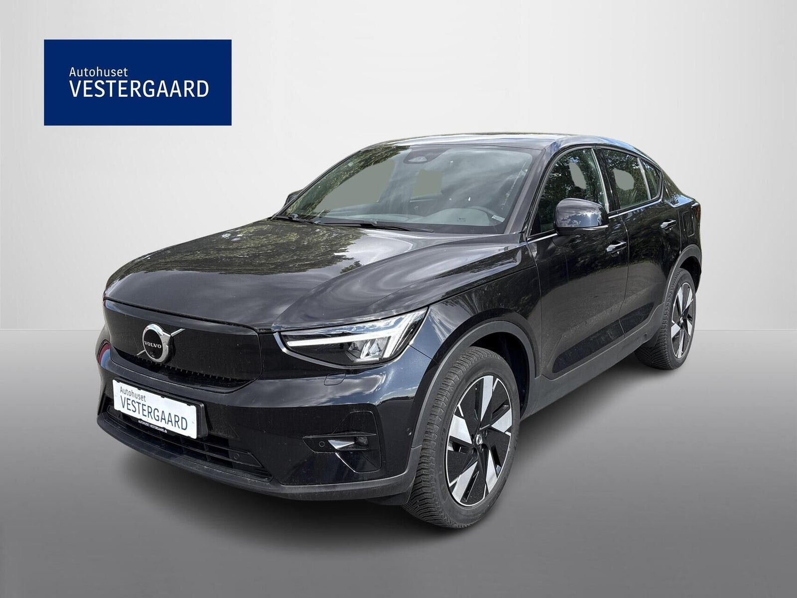 Sort Volvo C40 fra 2024
