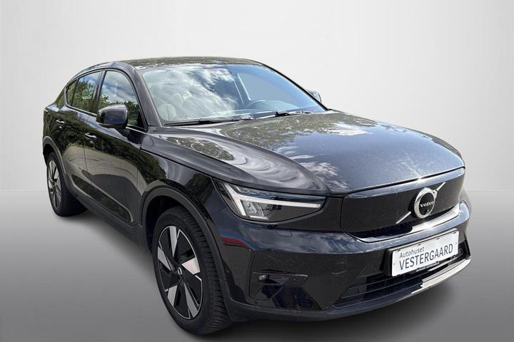 Sort Volvo C40 fra 2024